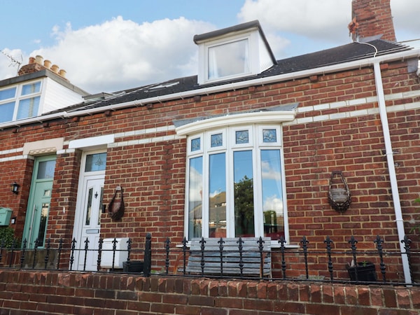 8 Percy Terrace - Sunderland