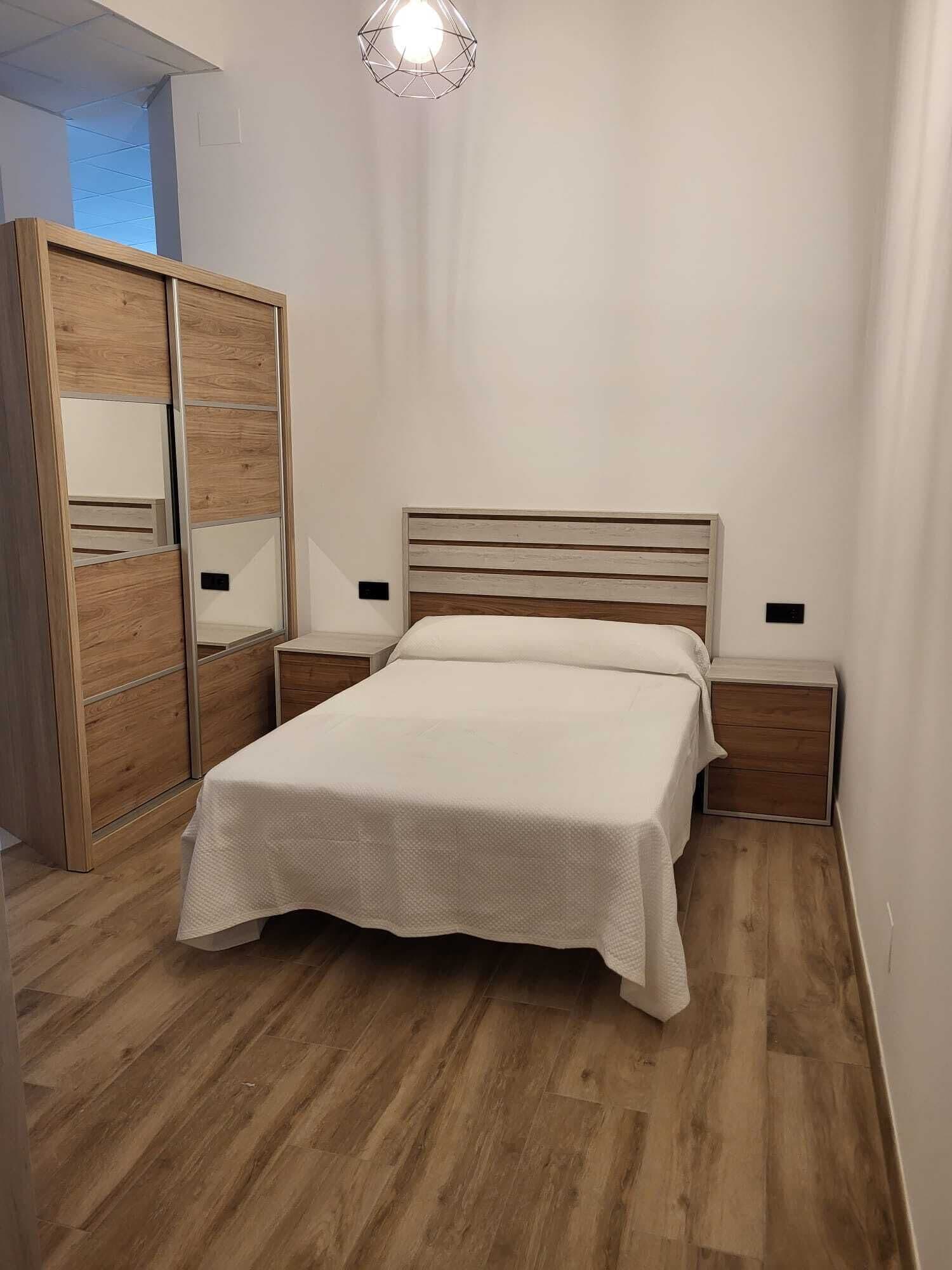 2 Schlafzimmer, Bügeleisen/Bügelbrett, Internetzugang, Bettwäsche
