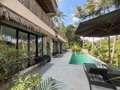 Bali View Ubud Hotel