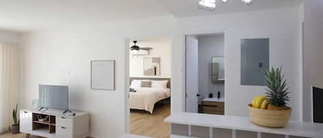 1 bedroom, iron/ironing board, free WiFi, bed sheets
