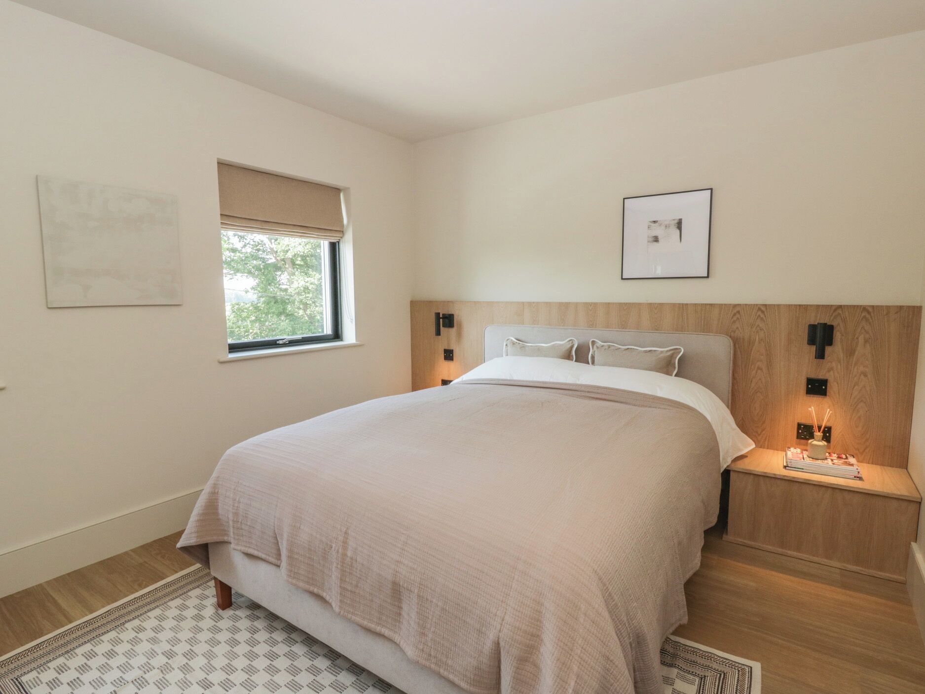 Cottage | 3 bedrooms, WiFi (free), individually decorated, individually furnished
