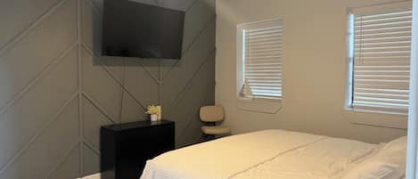1 chambre, fer et planche à repasser, Wi-Fi, draps fournis