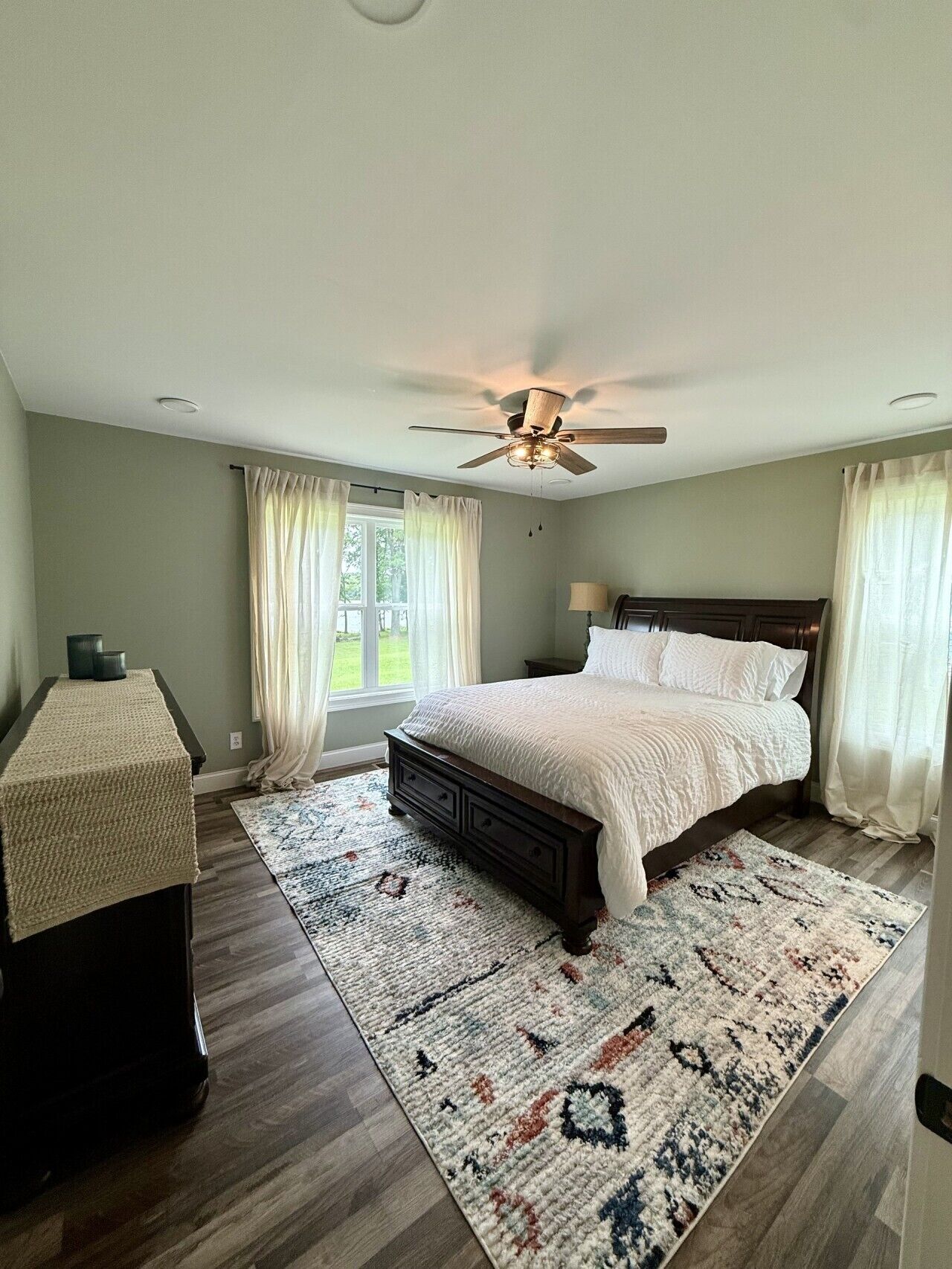 3 bedrooms, WiFi, bed sheets
