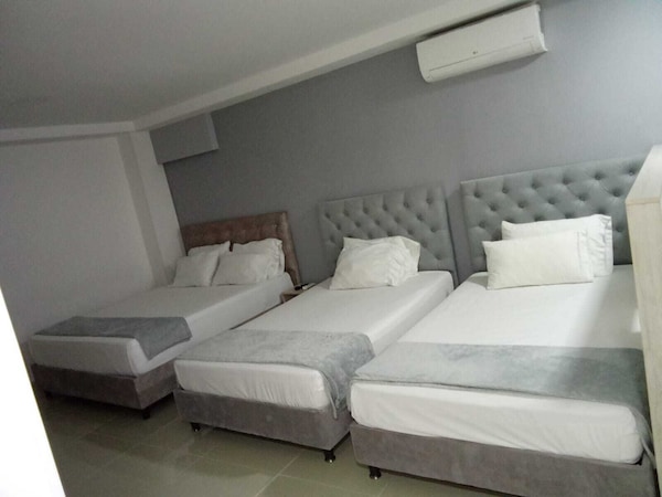 110 Loft - Versalles, Colombia