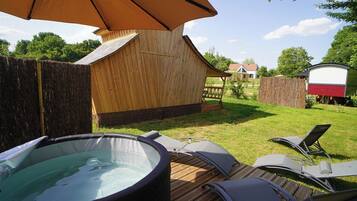 Outdoor spabad