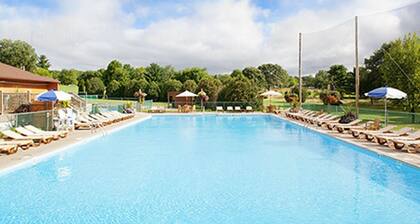 Family vacation in waterpark capital of US. 2-bdrm 1ba Wisconsin Dells with AC
