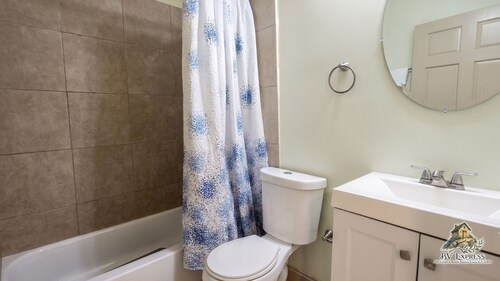 Superb 3-bedroom apartment walking distance to the historical  in Buena Vista