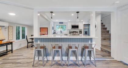 Charming Mattituck Retreat Near the Bay with Modern Updates