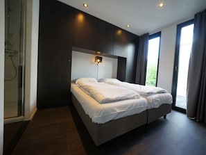 Ferienhaus | 2 Schlafzimmer, individuell eingerichtet