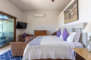 Apartamento, 3 quartos, vista para o mar | Ferros/tábuas de passar roupa, Wi-Fi de cortesia