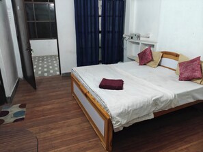 Habitación individual | Escritorio y wifi gratis