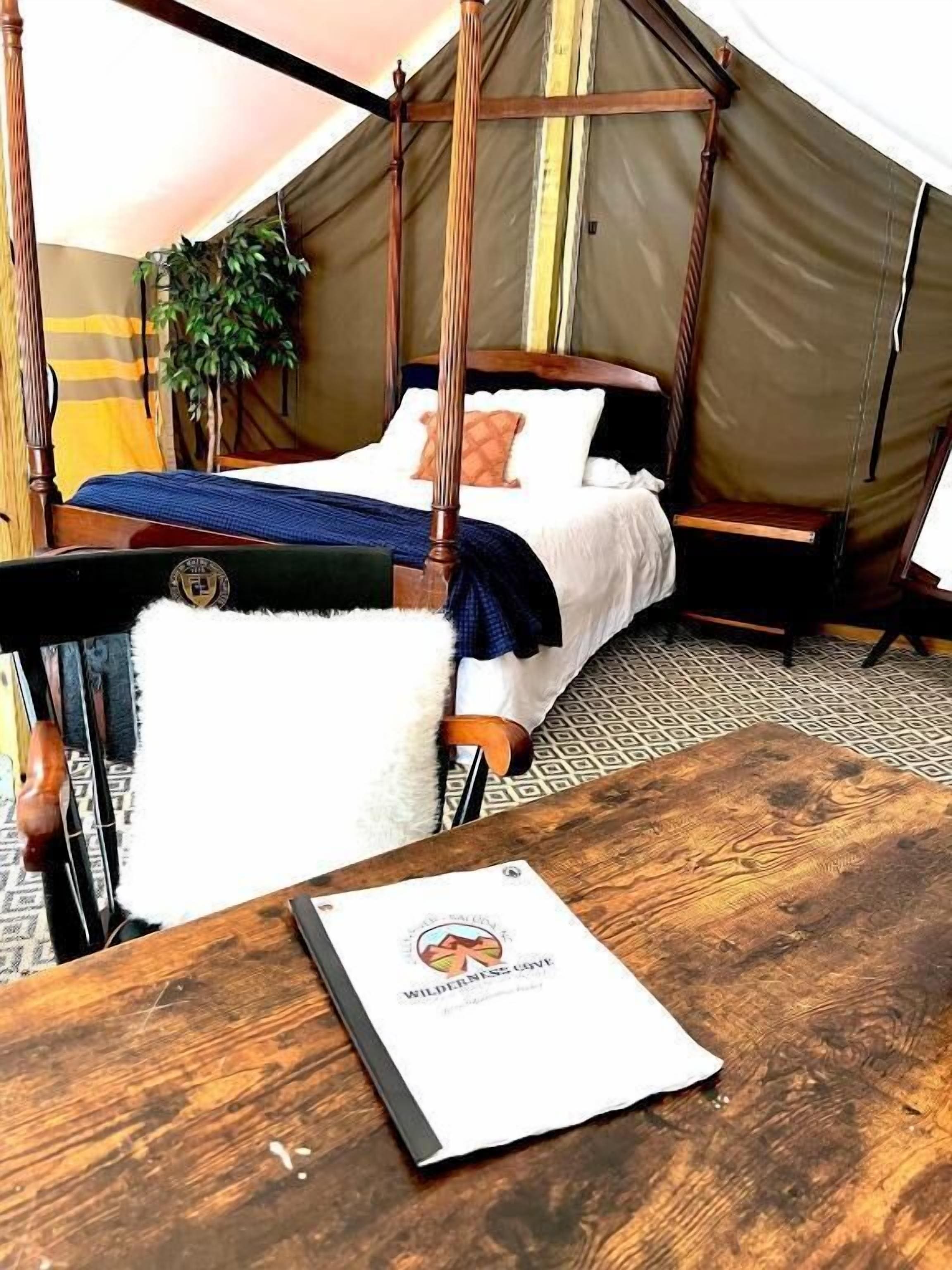 Deluxe Tent, Pets Allowed, Courtyard View | WiFi (free)