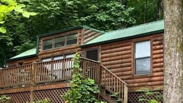 Deluxe Cottage, Balcony, Mountain View | Exterior
