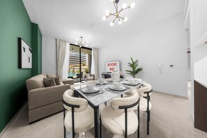 Dining - Free housekeeping visits during your stay - StayShort - Stylish 2 Bed Apartment in Silicon Oasis for 6 with Balcony (Silicon Oasis)