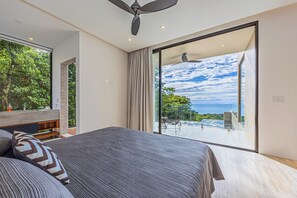 Iron/ironing board, WiFi, bed sheets - Casa de Luna y Olas - Luxury Escape & Concierge (Puntarenas Province)