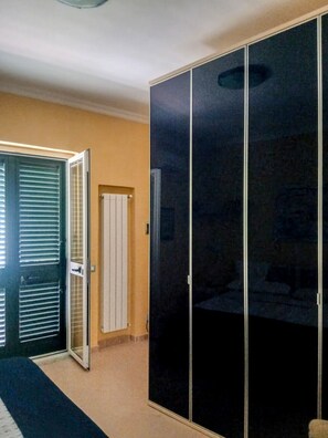 Room - defaultName (Agropoli)