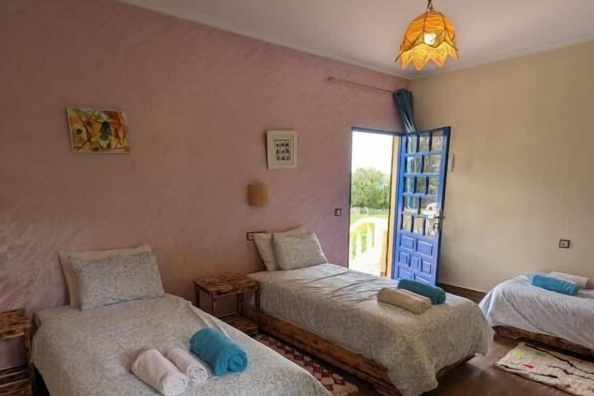 Comfort Triple Room, Balcony, Hill View | WiFi (free)