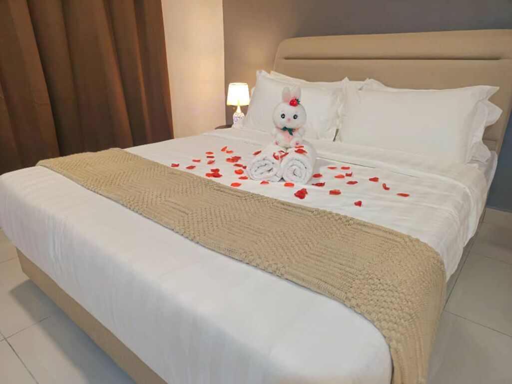 Iron/ironing board, free WiFi