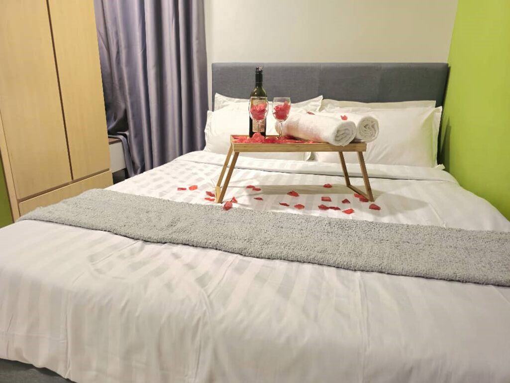 Iron/ironing board, free WiFi