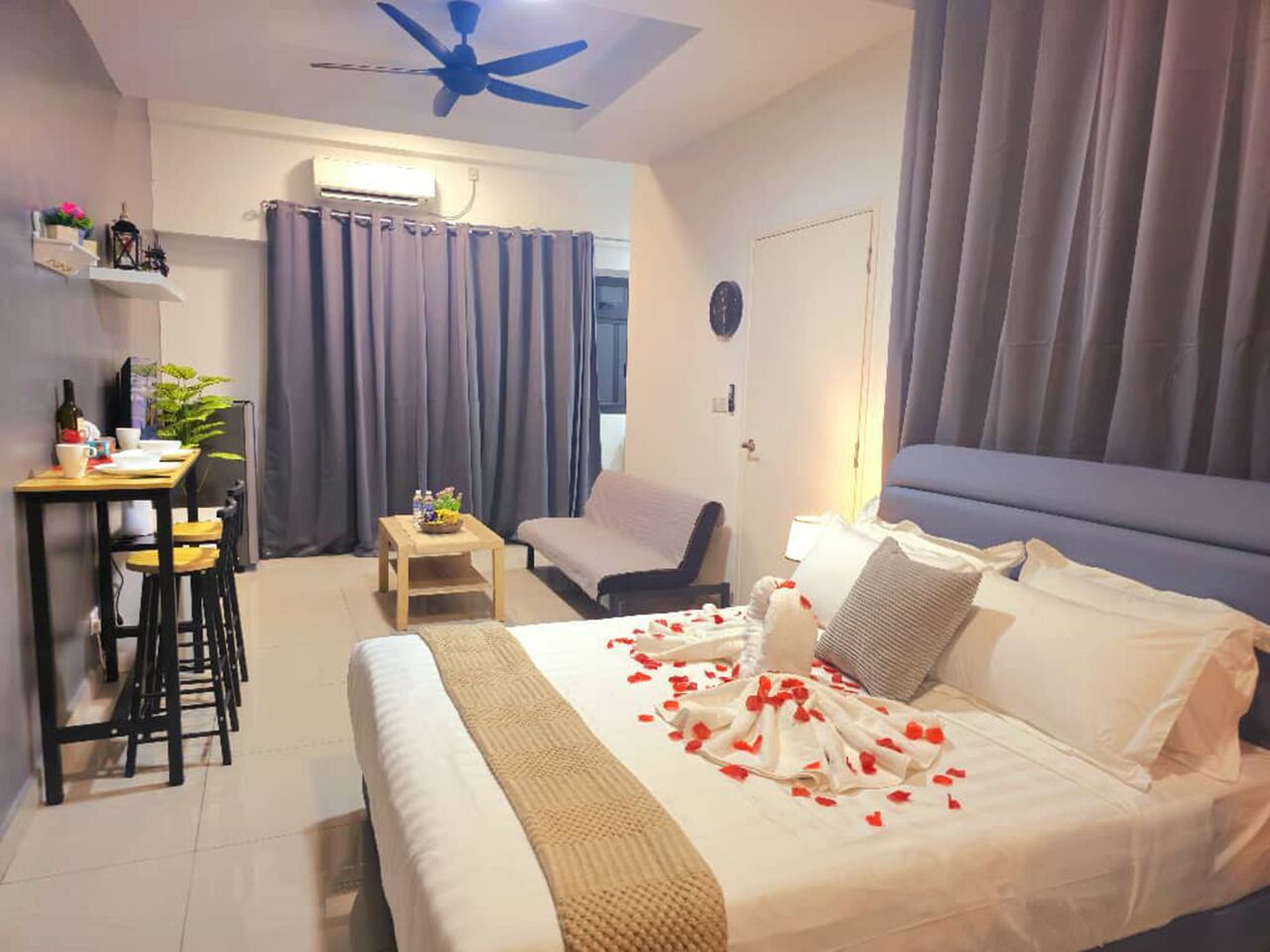 Standard Condo, Non Smoking, City View | Iron/ironing board, free WiFi