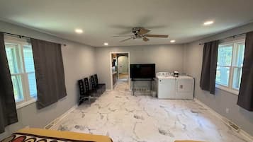 3 habitaciones y caja de seguridad en la habitación