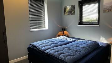 House | 2 bedrooms, individually furnished