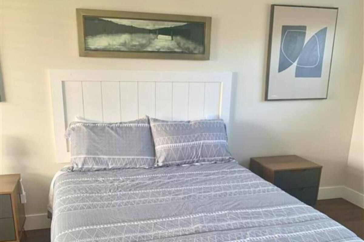 Deluxe Cottage, 1 King Bed with Sofa bed, Patio | Free WiFi