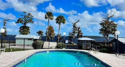 Crescent Fish Camp Resort & Marina