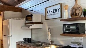 Kabin, balkon, pemandangan danau | Dapur pribadi