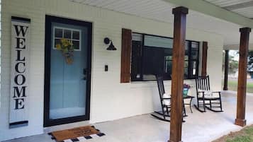 Deluxe-Haus, Terrasse | Außendetails