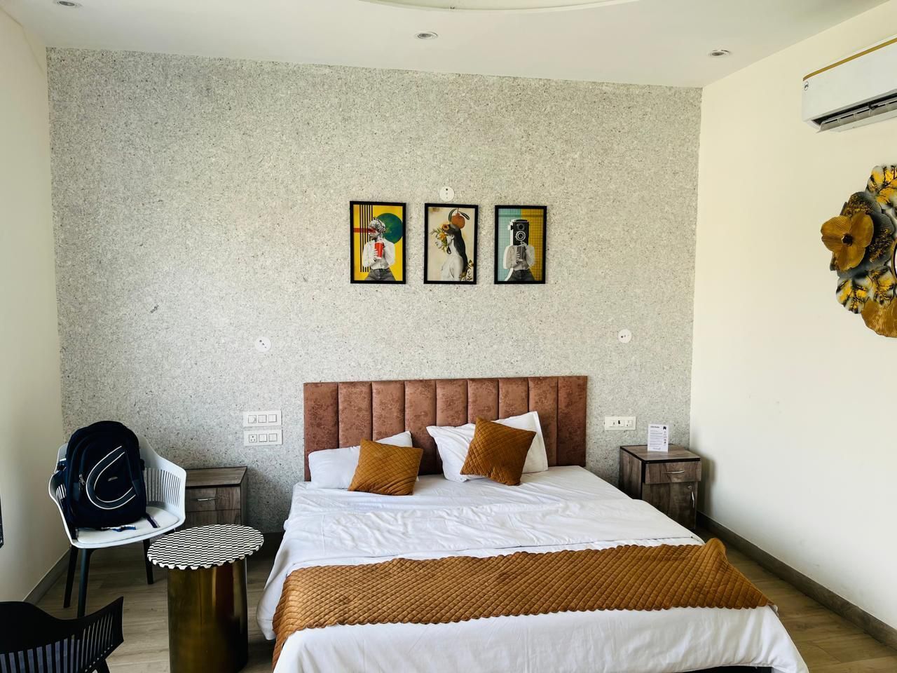 Room, Balcony, Pool View | Iron/ironing board, free WiFi