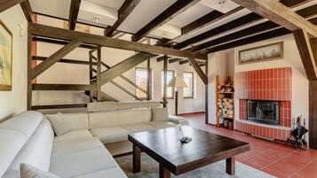 House | Living room