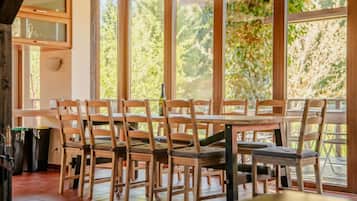 House | Dining