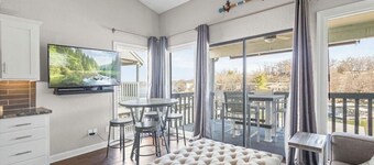 Peaceful 1-bedroom condo with main channel view in Osage Beach