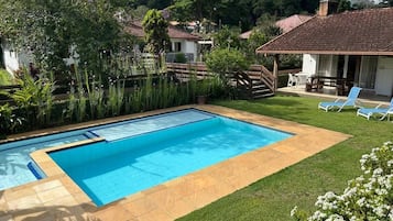 Piscina externa