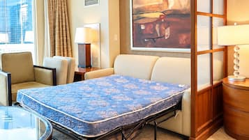 Sleeper Sofa — Queen Size Sofa Bed with Premium Bedding, Blanket and Pillows, Suite Sleeps Four Total