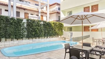 Piscina externa