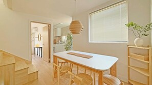 Apartment | Dining - J Story DMC (Seoul)