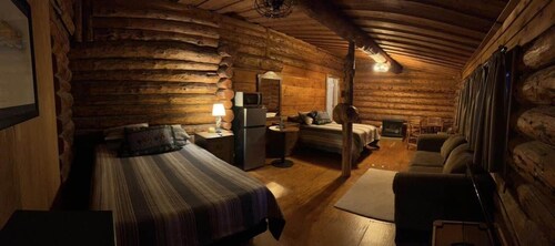 Trapper Bunk Room-HCRL