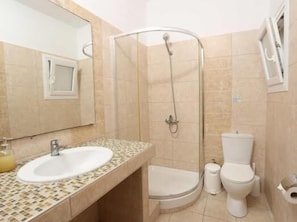 Apartment, Balcony, Garden View | Bathroom - Villa Anna (Chaniotis)