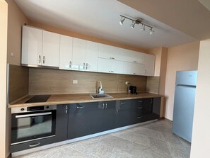 Private kitchen - Cozy apartment in soothing Burgas (Burgas)