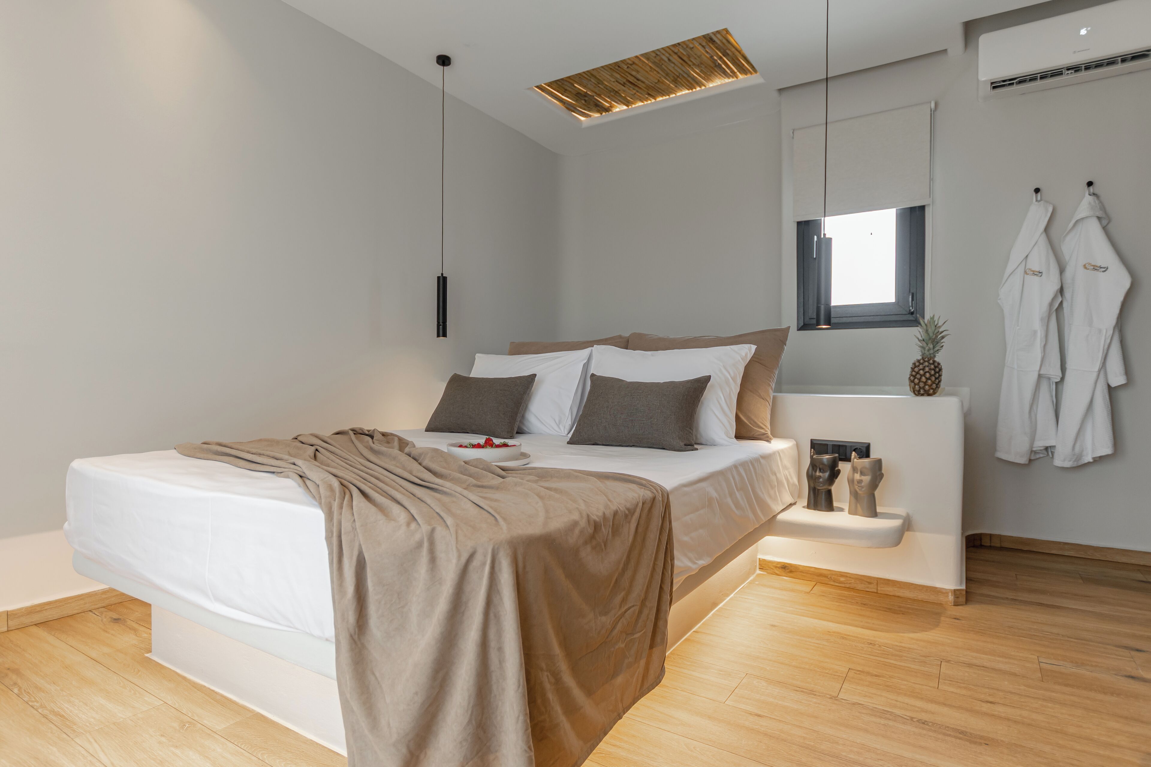 In-room safe, laptop workspace, free WiFi