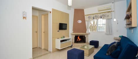 Chalet | Living area