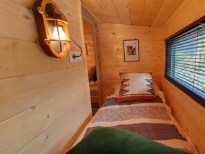 Ferienhaus | 2 Schlafzimmer, individuell eingerichtet