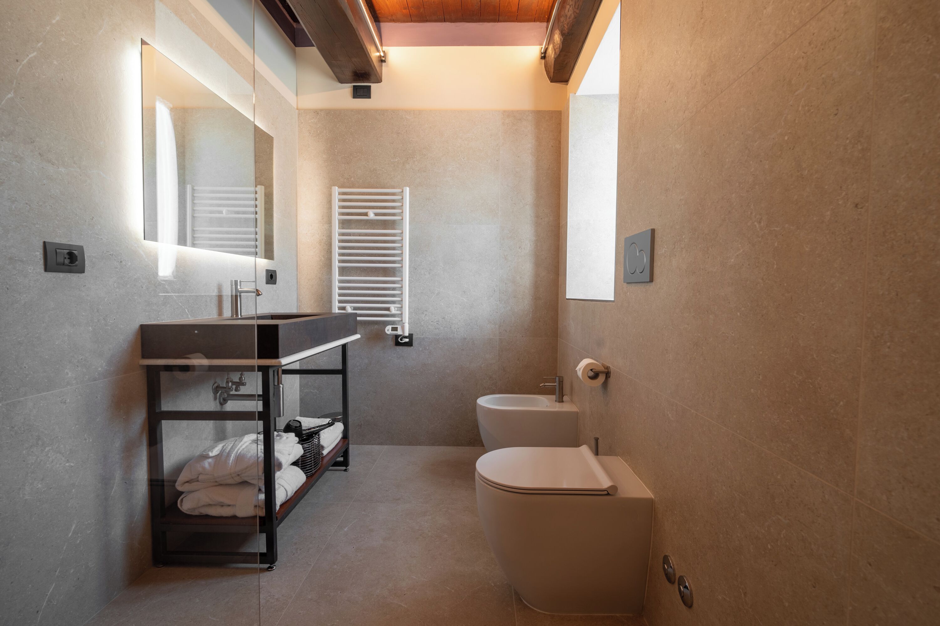 Superior-Doppelzimmer, Gartenblick | Badezimmer