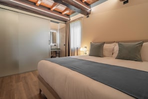 Superior Double Room, Garden View