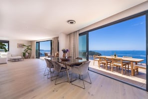 Dining - Luxury penthouse with the view to the whole Dubrovnik Old town (Dubrovnik)