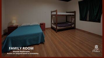 Habitación familiar, baño compartido | Wifi gratis