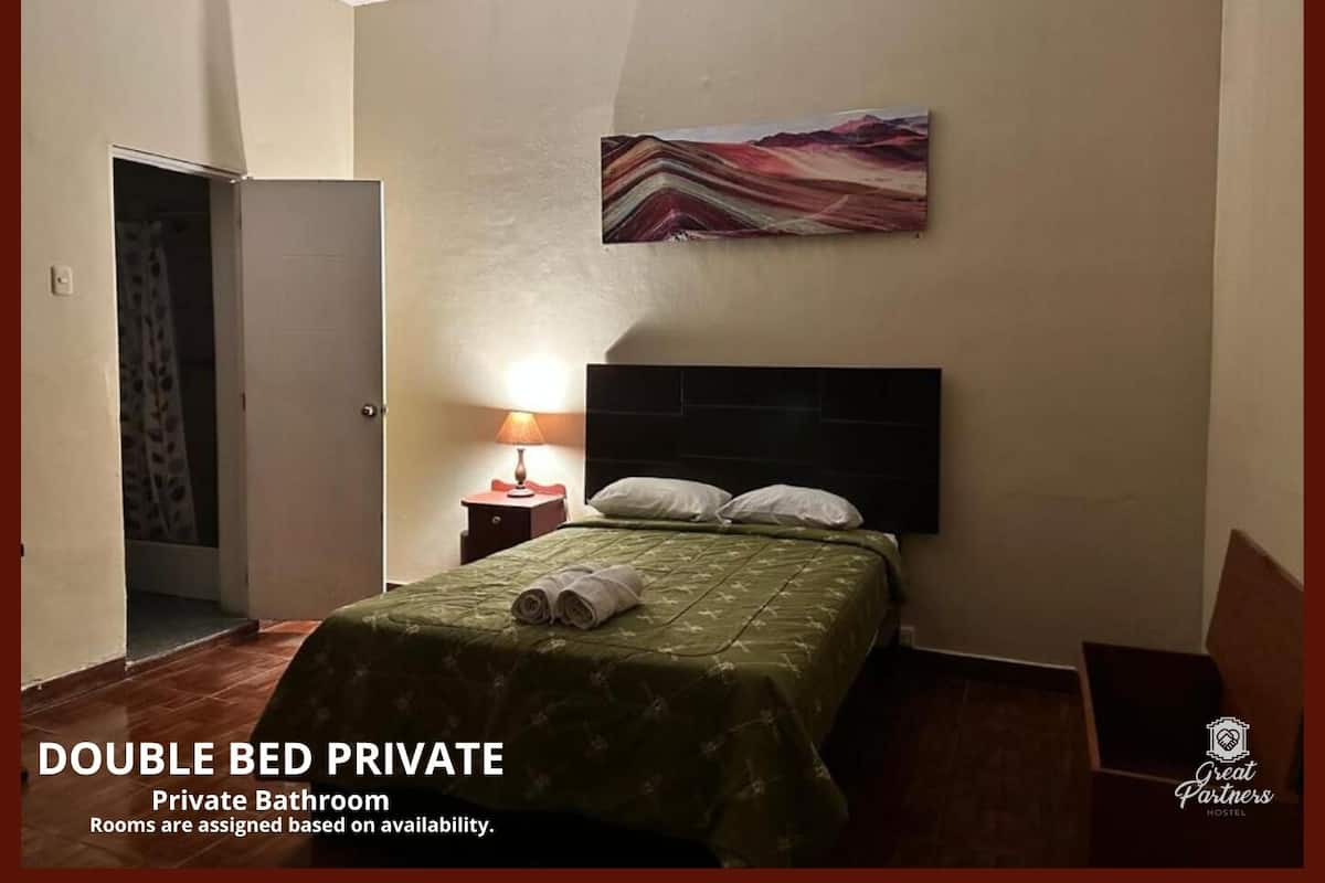 Deluxe Double Room | Free WiFi