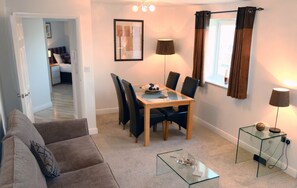 Dining - Regent in Gosforth with 2 bedrooms and 2 bathrooms (Gosforth)